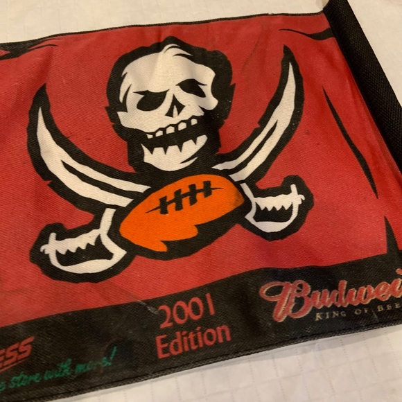 Vintage Tampa Bay Buccaneers Budweiser Hess Express 2001 Car Mount Flag - Picture 11 of 16